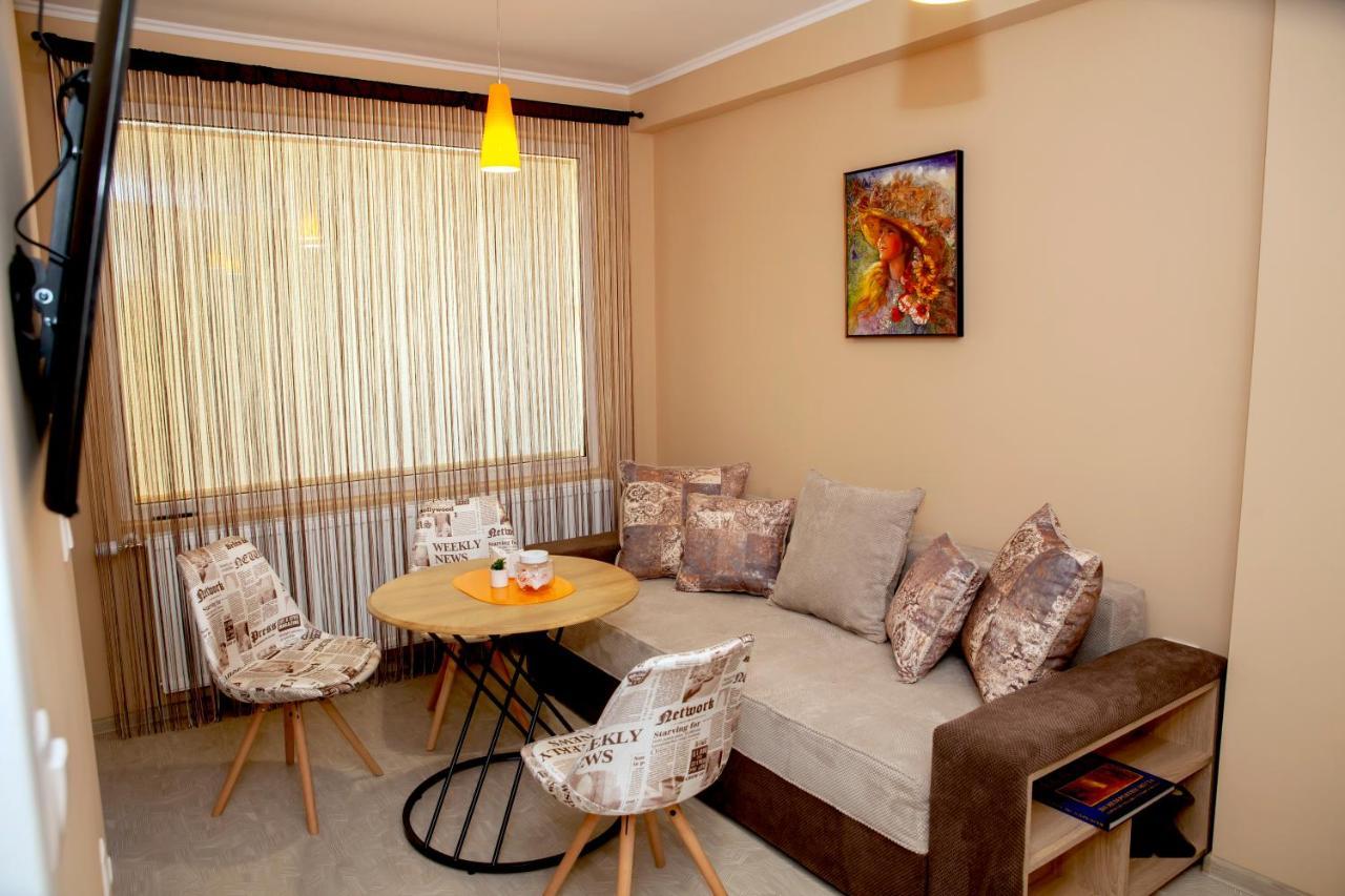 Stadium Apartments فيليكو ترنوفو المظهر الخارجي الصورة
