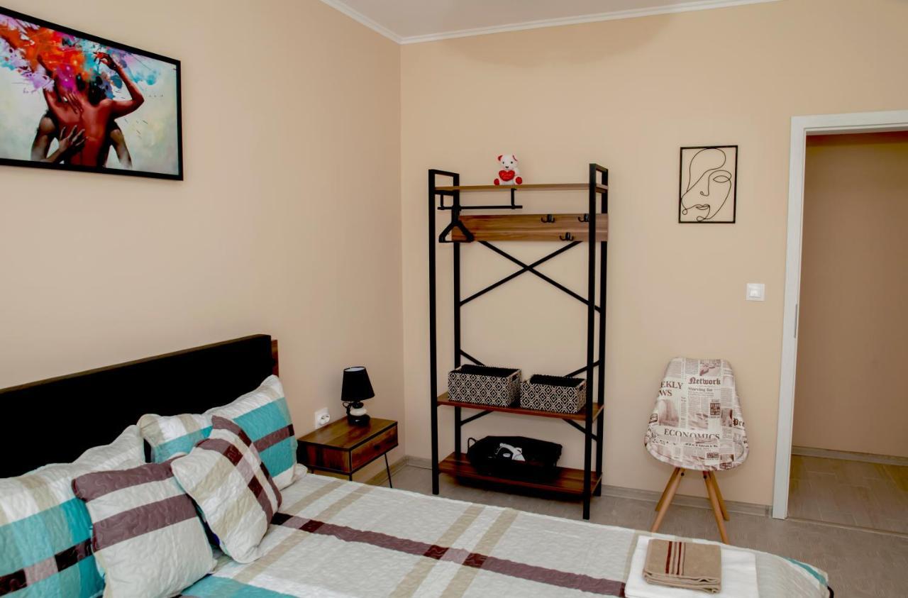 Stadium Apartments فيليكو ترنوفو المظهر الخارجي الصورة